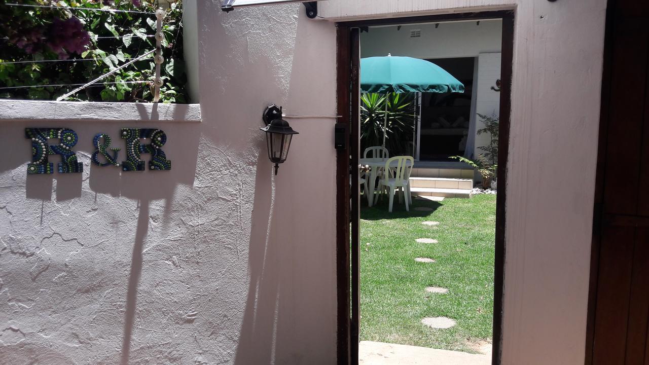 R & R'S Retreat Bed & Breakfast Johannesburg Exterior photo